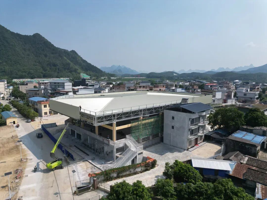 好消息！云蒙村篮球场馆建设进度+1